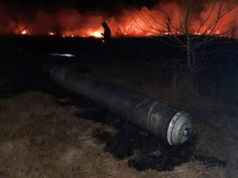 Окупанти вдарили ракетами С-300 по Печенігах у Харківській області