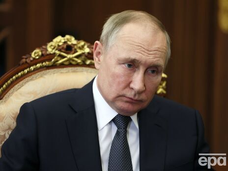 У російській еліті зараз немає людей, які публічно підуть проти Путіна, вважає політолог
