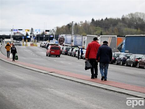 Кількість біженців з України в Польщі становить приблизно 3 млн, зазначив Дуда