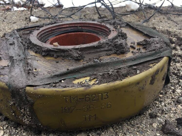 В Харьковской области на мине подорвался тракторист – местные власти