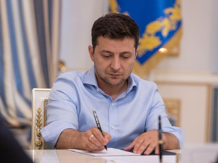 Зеленский подписал закон, позволяющий военнослужащим отпуска во время военного положения