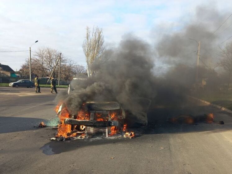 В Херсонской области взорвали автомобиль коллаборационного "главы" поселка Любимовка, оккупанты заявили о его гибели