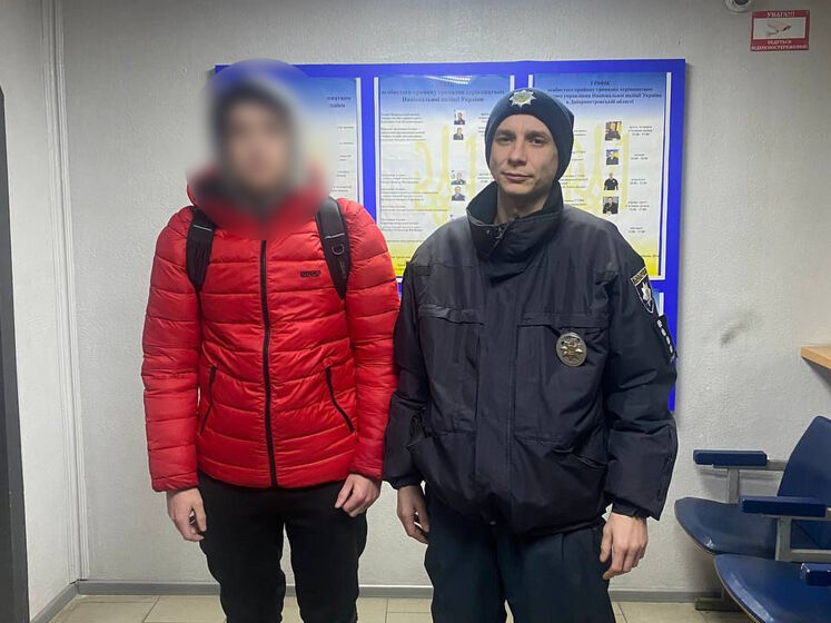 У поліції розповіли історію про "кохання без кордонів": 17-річний підліток утік із навчання у Польщі до незнайомки в Україні
