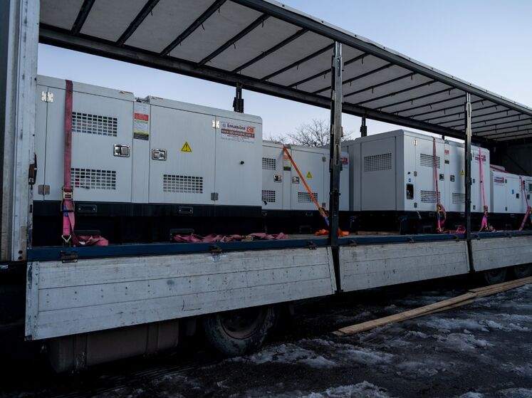Казахстан передав українським лікарням понад 40 потужних генераторів – МОЗ України