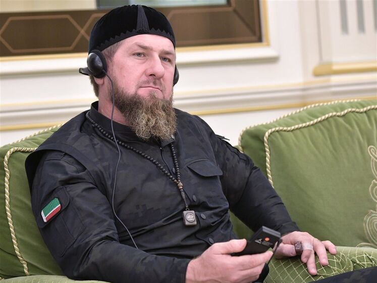 Кадирова на "прямій лінії" засипали запитаннями бійці батальйону "Ахмат", яким не платять. Глава Чечні їх проігнорував