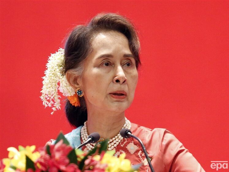 Колишню лідерку М'янми Аун Сан Су Чжі засудили ще до семи років. Її загальний строк зріс до 33 років