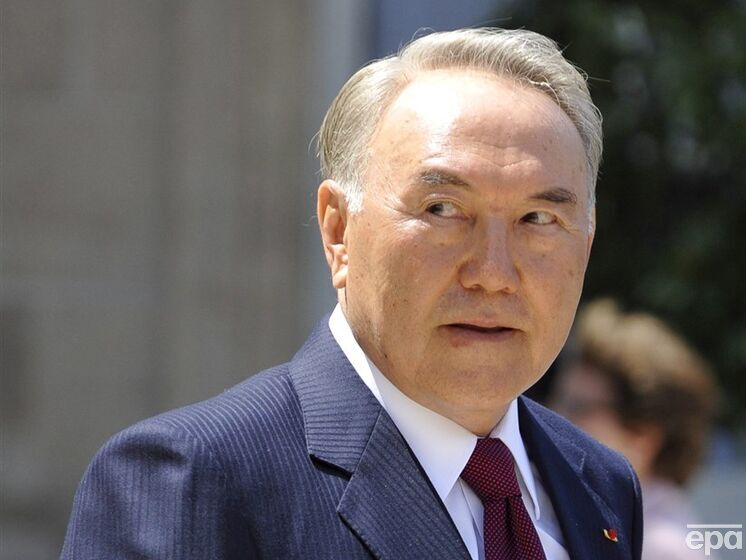 У Казахстані визнали недійсним закон про "батька нації", який гарантував Назарбаєву недоторканність і привілеї