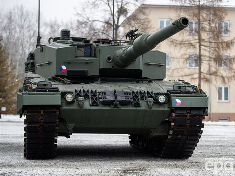11 січня стало відомо про рішення Польщі передати роту танків Leopard Україні
