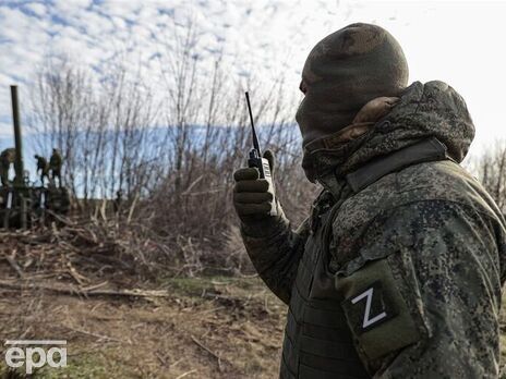 Оккупанты наловили людей на оккупированных территориях и сформировали "какие-то кизячьи полки с атаманами и всей этой атрибутикой", рассказал украинский военный