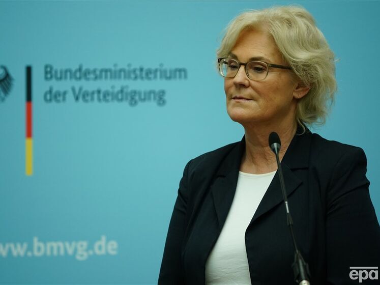 Министр обороны Германии уходит в отставку – Bild