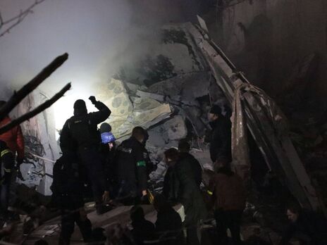 На вечер 14 января известно о пяти погибших в результате ракетного удара по девятиэтажке в Днепре