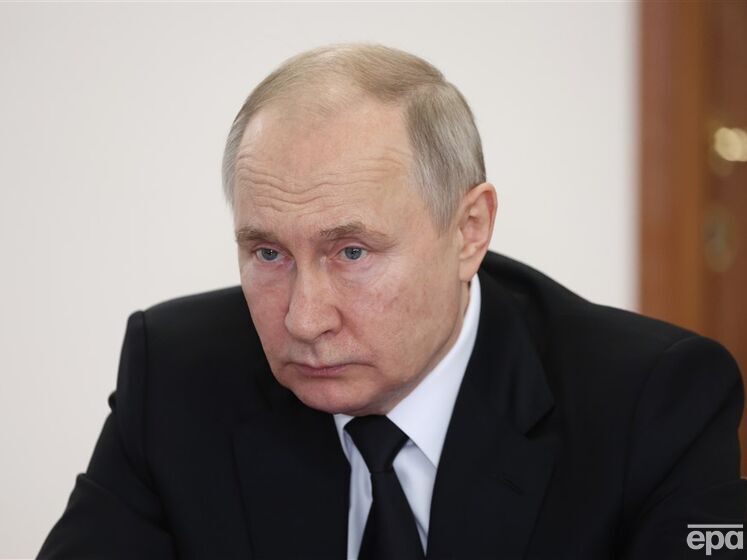 Политтехнолог Шейтельман: Путин контролирует Россию процентов на 20. Почему он так тянул с мобилизацией? Он был не уверен, что послушают и что вообще дадут с этим выступить в телевизоре