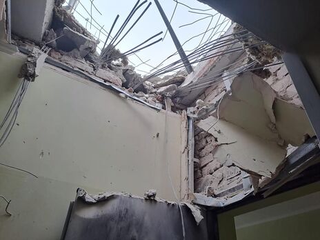 В результате обстрела оккупантами школы повреждены раздевалки, спортзал и окна, отметил глава Донецкой ОВА