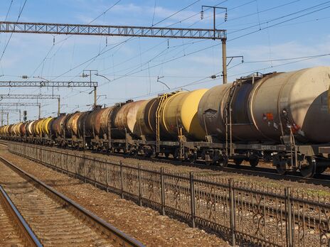 Російських військових таємно перекидають у Білорусь у залізничних цистернах – ЗМІ