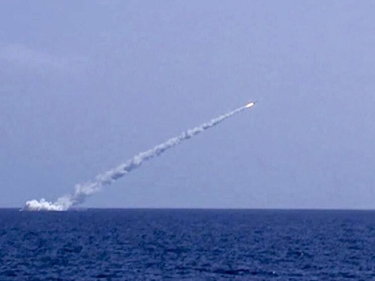 В Черном море находятся пять российских носителей "Калибров" с 36 ракетами – ВМС ВСУ