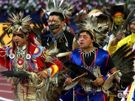 Канада погодилася виплатити понад $2 млрд постраждалим від переслідувань корінним народам