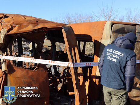 В обстрелянном автобусе сгорели заживо девять человек