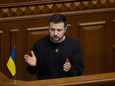 Зеленский сказал, что других выездов за границу должностных лиц или депутатов, кроме как согласно решению СНБО, в военное время не будет