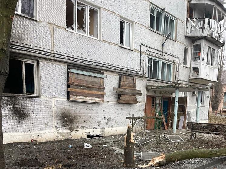 Російські війська обстріляли житловий квартал у Кураховому Донецької області, поранено одну людину – ОВА