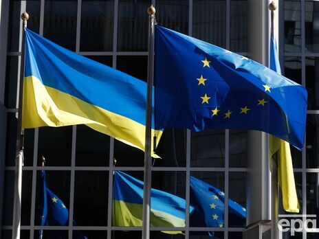 Лідери Євросоюзу й України мають намір підтвердити, що "майбутнє України та її громадян у ЄС", зазначив Euractiv