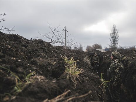 Сили оборони відбили атаки окупантів біля 10 населених пунктів Донецької та Луганської областей