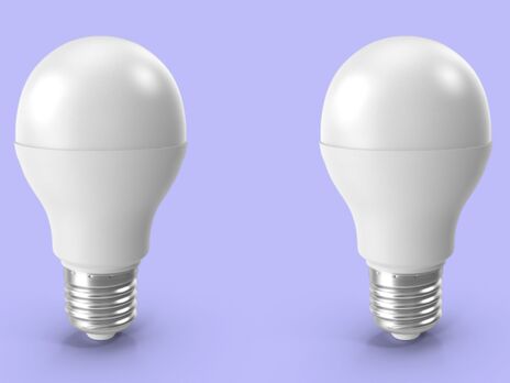 Обменять можно только пять бытовых ламп на пять LED-ламп, не меньше, отметили в "Дії"