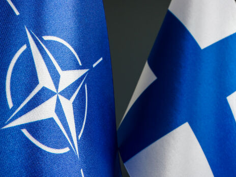 За даними ЗМІ, влада Фінляндії останній тиждень обговорювала можливість вступу у НАТО окремо від Швеції