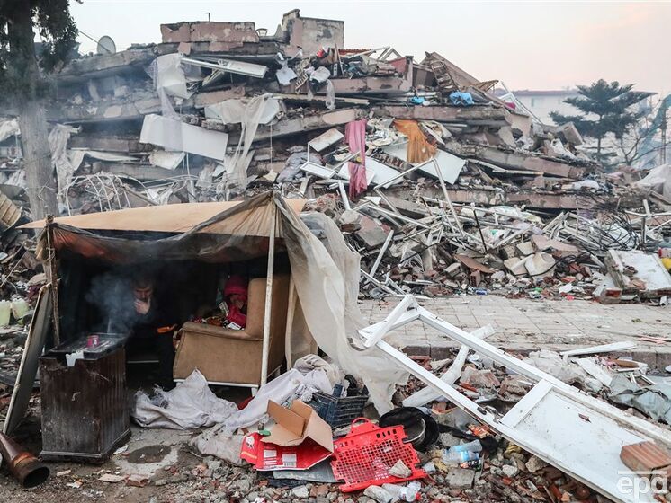 В пострадавшую от землетрясения Турцию прибыли 87 украинских спасателей и парамедиков – МВД