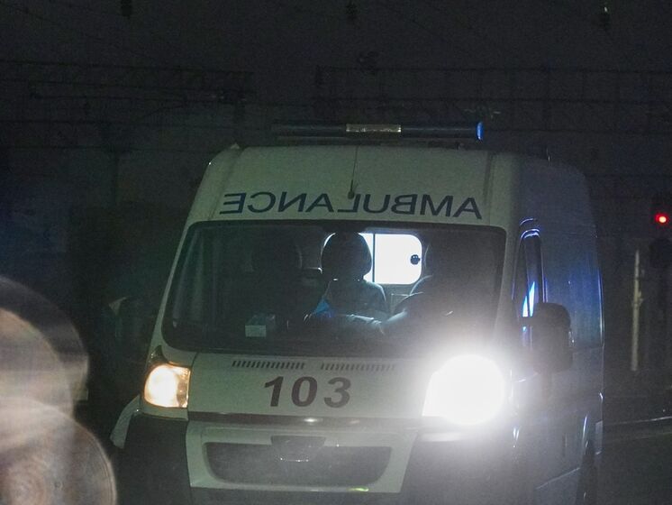 Росіяни обстріляли місто у Чернігівській області, є поранений, під завалами люди – ОК ЗСУ "Північ"
