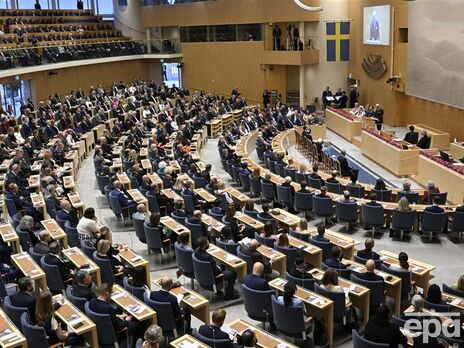 Шведський парламент ухвалив рішення про передання Україні військової техніки
