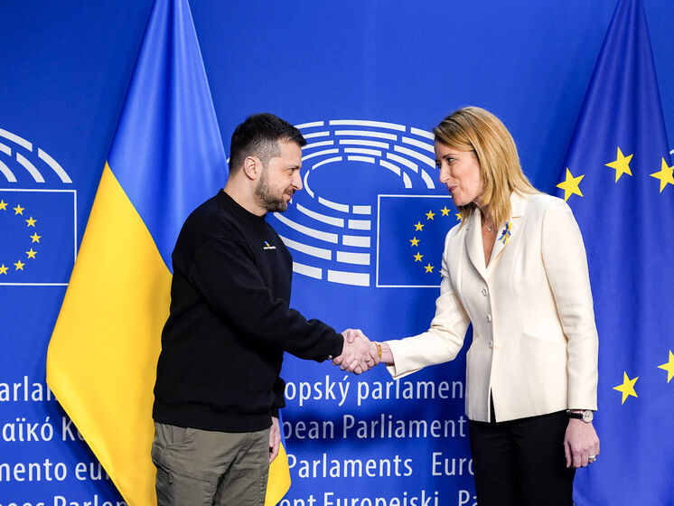 Глава Європарламенту виступила за надання Україні бойових літаків