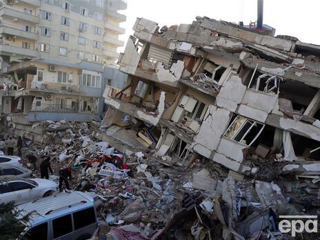 П'ятеро українців перебувають під завалами після землетрусу в Туреччині – МЗС