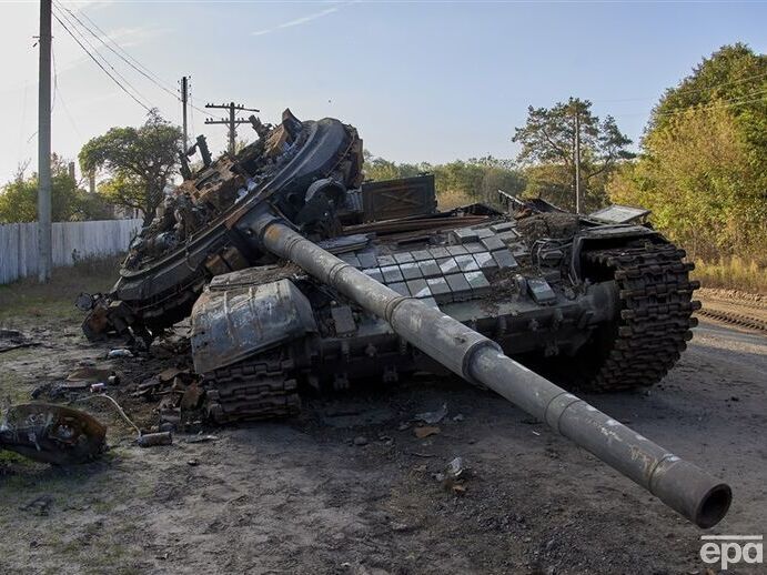 Росія могла втратити в Україні до половини свого активного танкового парку – СNN