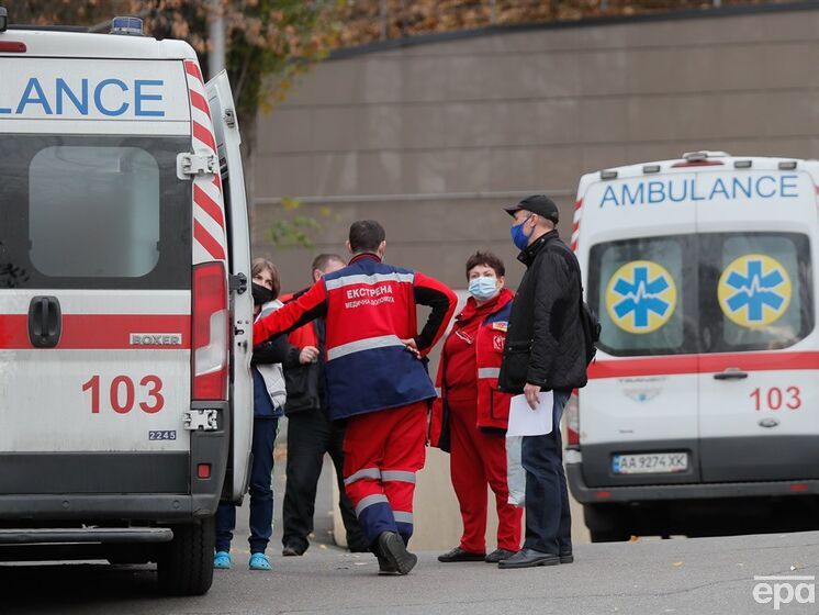 Окупанти обстріляли станцію медичної допомоги в Бериславі, поранено водія "швидкої" &ndash; ОВА