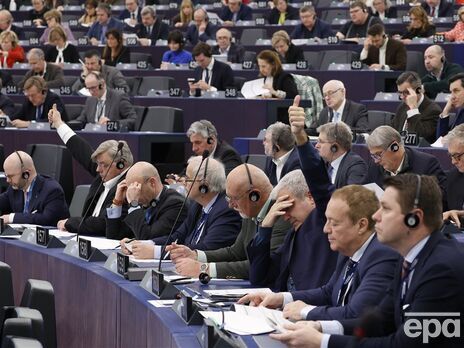 Европарламент призвал серьезно рассмотреть вопрос передачи Украине западных истребителей