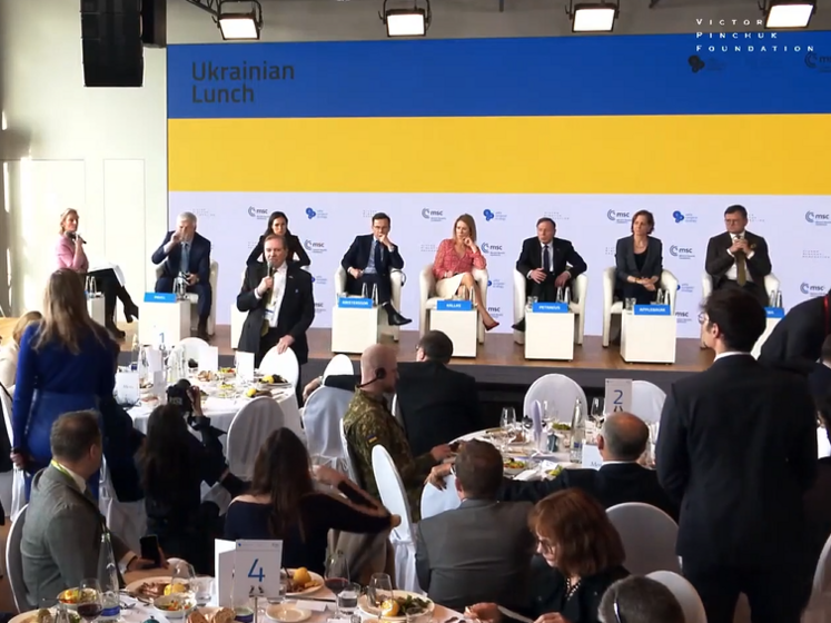 YES і Фонд Пінчука провели шостий "Український ланч" на полях Мюнхенської конференції з безпеки