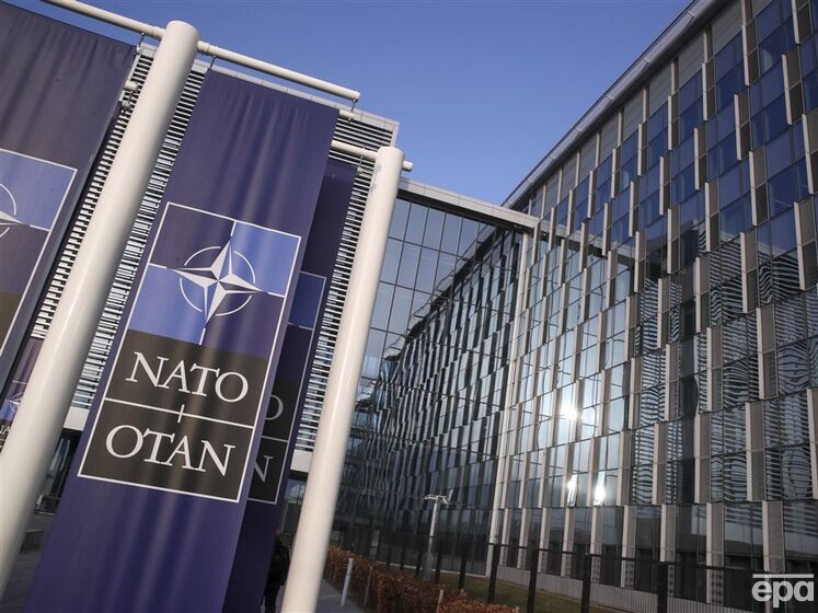 "Рекордні показники". Опитування засвідчило, що вступ у НАТО підтримує 86% українців, у Євросоюз – 87%