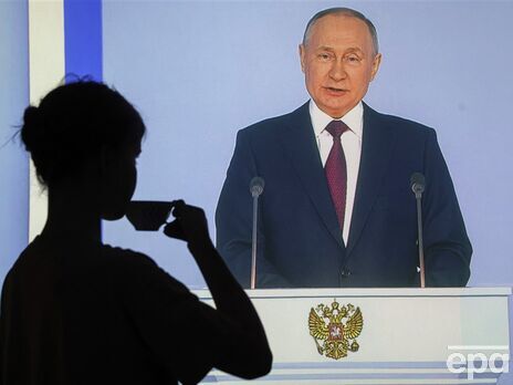 Над Путиным (на экране) стали издеваться на Западе, отметил Яценюк