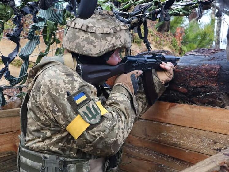 Ексначальник поліції Києва Крищенко, який воює на Донбасі: У нас іще попереду дуже жорстокі бої. Росія ще не вичерпала ресурсу, вони йдуть, лізуть. І їх ще вбивати і вбивати