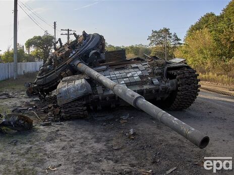 У оккупантов стало на шесть сгоревших танков больше благодаря усилиям спецназа СБУ