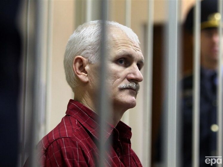 Лауреата Нобелівської премії Беляцького засудили у Білорусі до 10 років