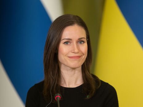 Фінляндія підтримує формулу миру президента Зеленського, зазначила Марін на їхній спільній пресконференції у Києві