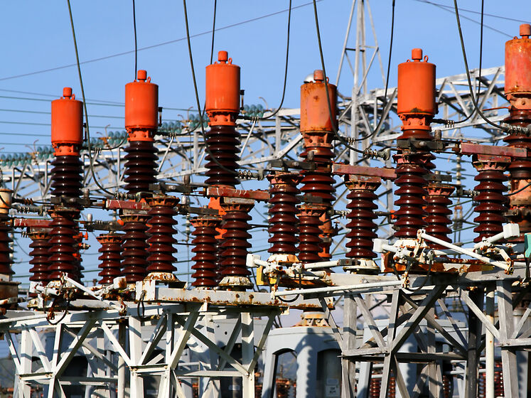 В Україні досить електроенергії, щоб покрити потреби всіх споживачів. У чотирьох областях діють мережеві обмеження – "Укренерго"
