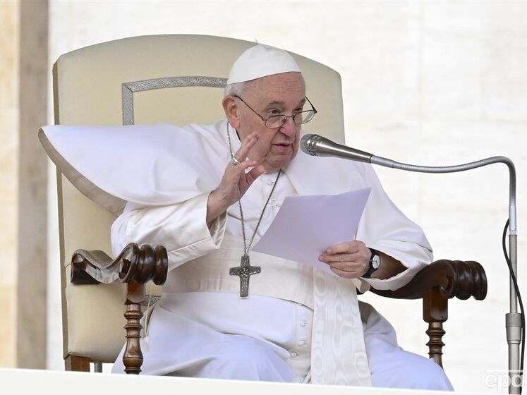 Папа римский заявил, что готов посетить Киев, только если сможет поехать и в Москву