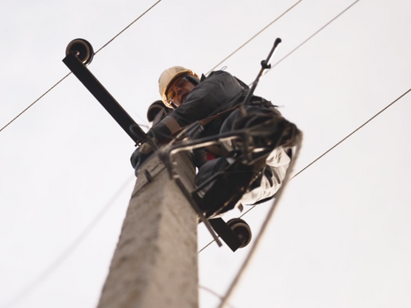 В феврале энергетики ДТЭК вернули свет для 263 тысяч семей в 362 населенных пунктах