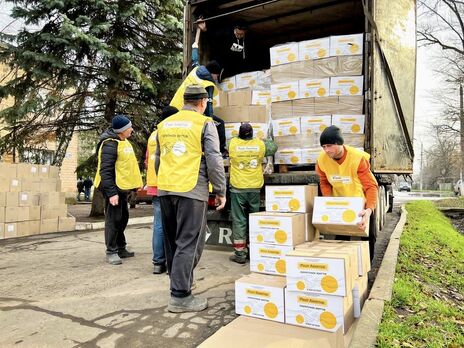 Від початку повномасштабної війни Фонд передав понад 178 тис. наборів для жителів Донецької області й тимчасово евакуйованих із регіону
