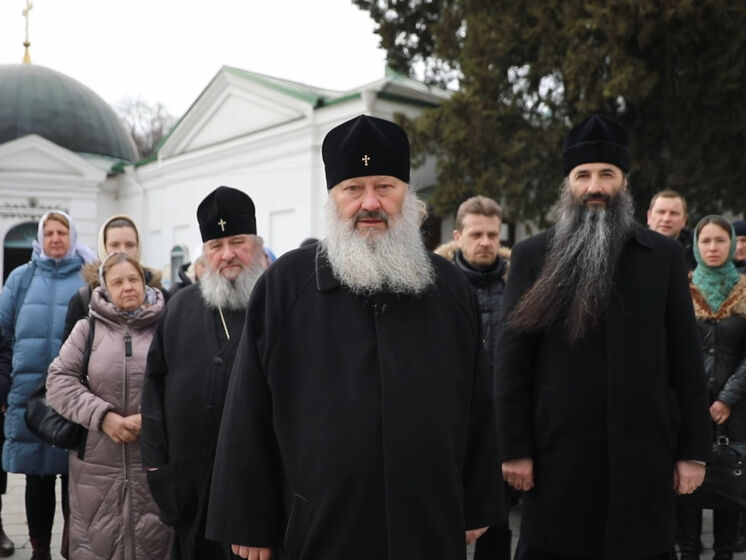 Монахи УПЦ МП не намерены выселяться из Киево-Печерской лавры. Лебедь назвал ее "собственностью церкви"