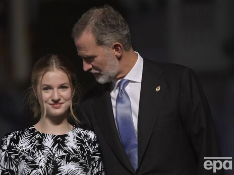 17-річна дочка короля Іспанії пройде трирічну військову підготовку. У майбутньому вона стане головнокомандувачкою іспанської армії