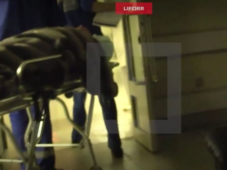 Life: Лужков упал в обморок в библиотеке МГУ. Видео