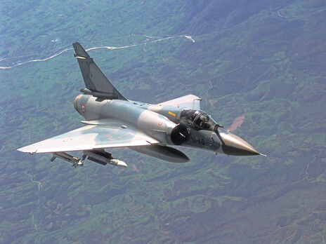 Українські пілоти навчаються у Франції на винищувачах Mirage 2000, пише Le Figaro 22 березня